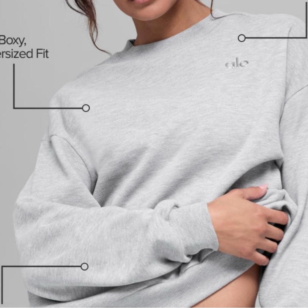 ALO Yoga Heather Light Gray Boxy Crew Sweatshirt